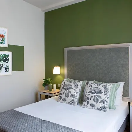 Central Hotel, Trademark Collection By Wyndham Hotel 4*