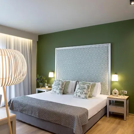 Hotel Central Hotel, Trademark Collection By Wyndham 4*