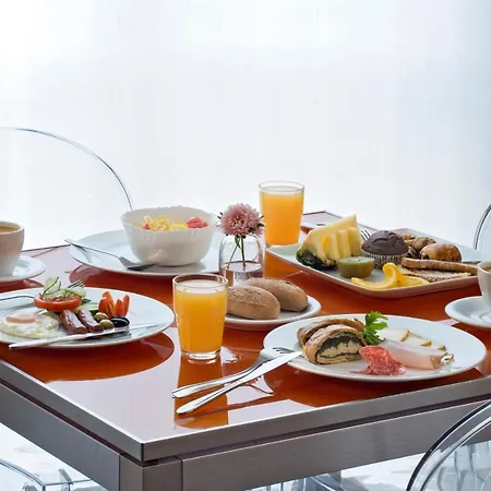 Hotel Central Hotel, Trademark Collection By Wyndham 4*