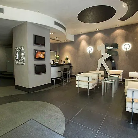Central Hotel, Trademark Collection By Wyndham Hotel 4*