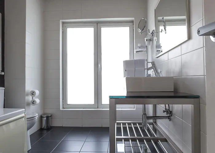 Zeus Essence 부쿠레슈티