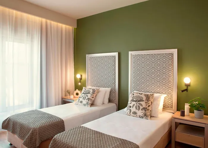 Zeus Essence 부쿠레슈티