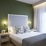 Hotel Zeus Essence 3*