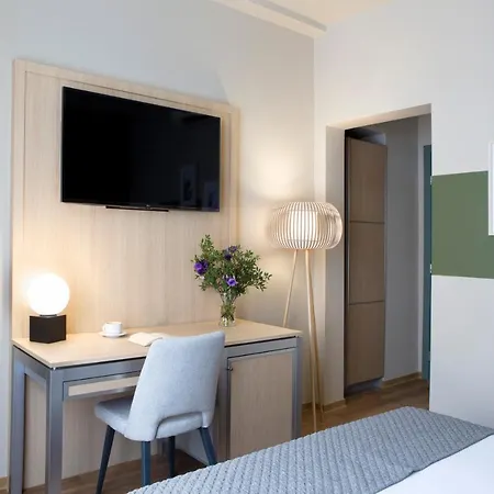 Szálloda Zeus Essence Bukarest