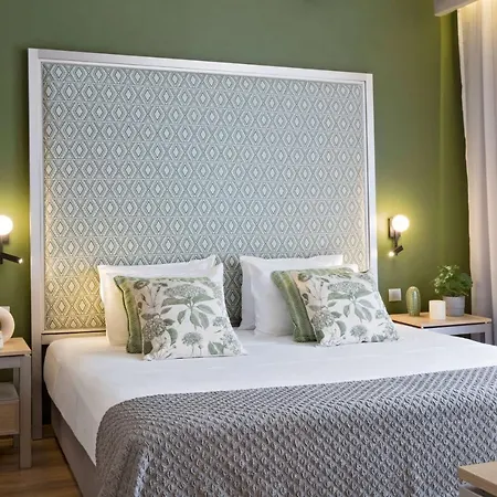 Otel Zeus Essence 3*