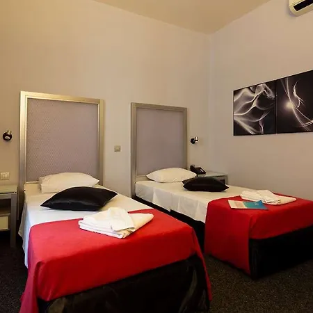 Zeus Essence Bukarest