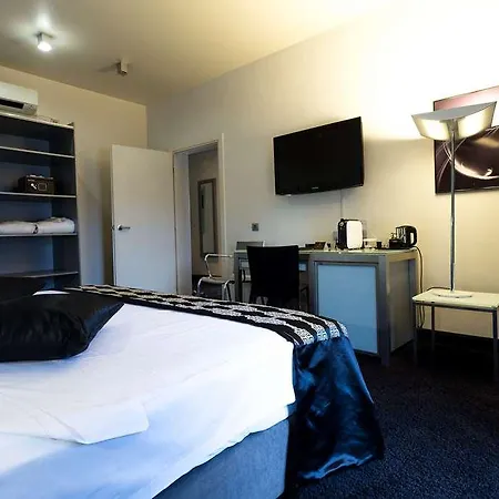 Zeus Essence Hotel