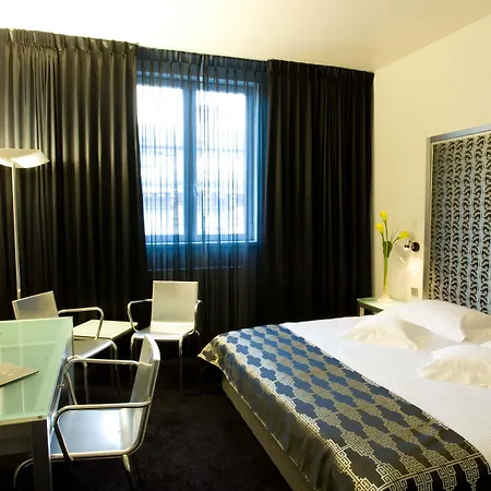 Zeus Essence Szálloda 3*