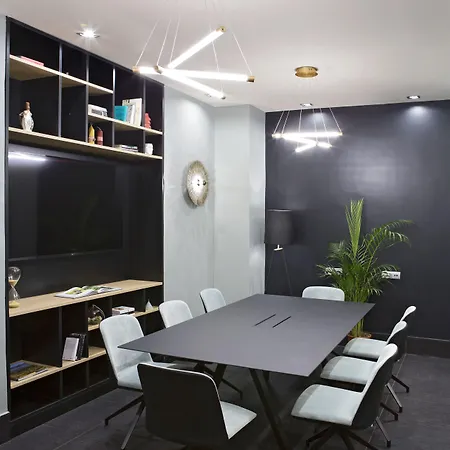 Otel Zeus Essence Bükreş