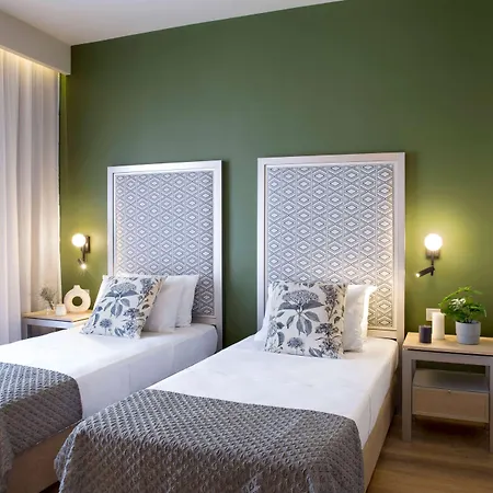 Zeus Essence 3* Bükreş