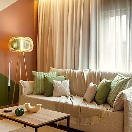 Zeus Essence Bucharest Central 3* Bucharest