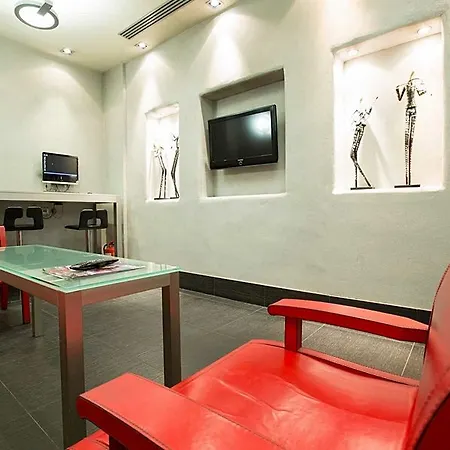 Hotel, Trademark Collection By Wyndham Hotel Bukarest