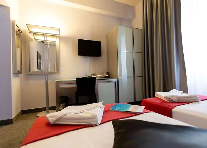 Hotel Zeus Essence 3*