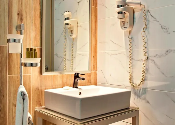 Zeus Essence Bucureşti